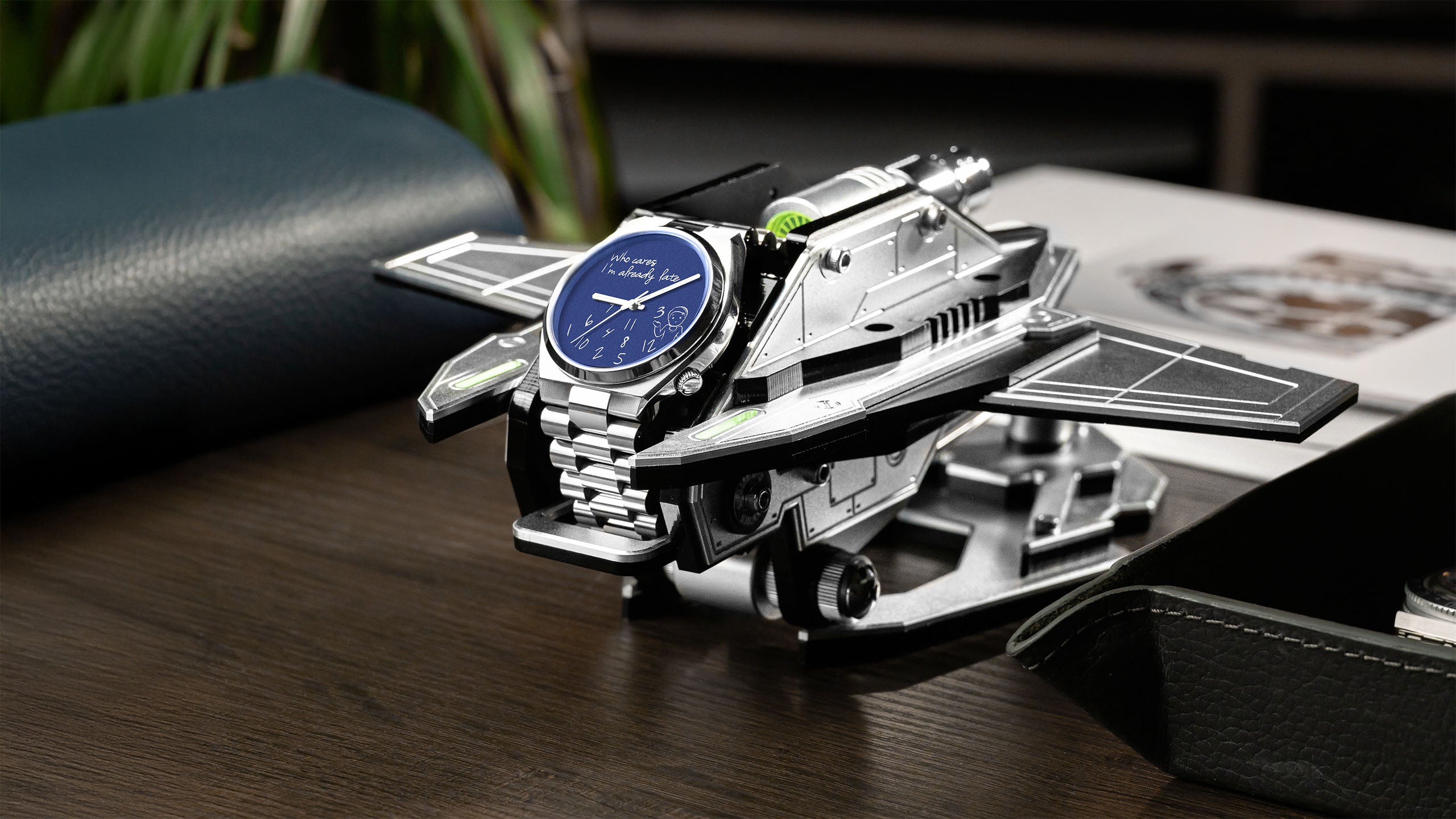 UFO Watchcraft – Robotoy Watch Stand, handcrafted robotic shuttle adjustable watch stand