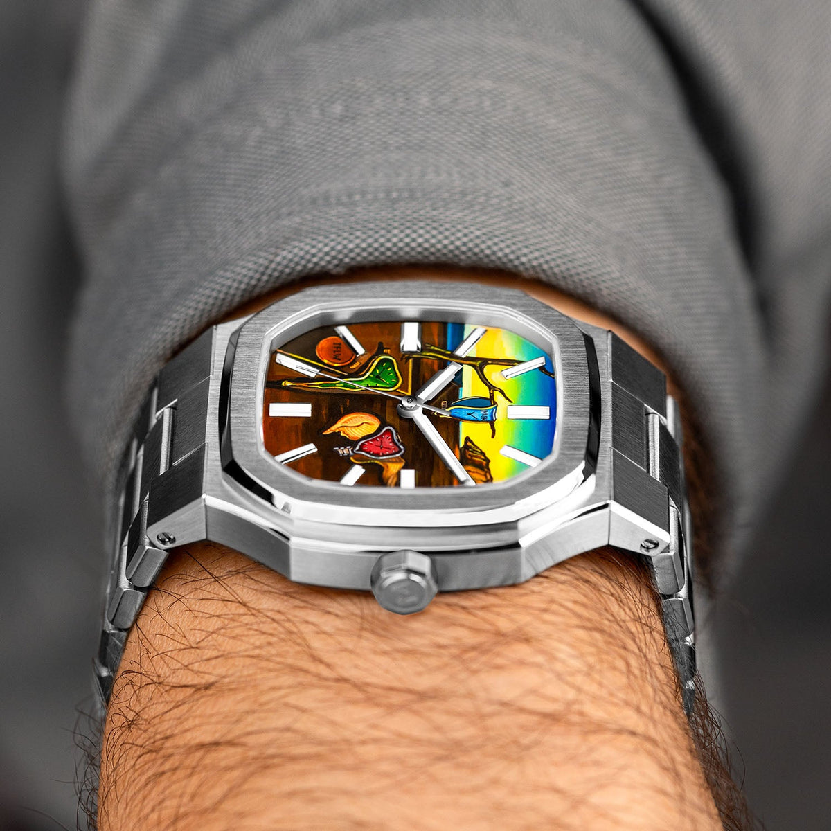 MAEN Manhattan Memento — Side profile on the wrist showing the octagonal steel case, crown and integrated bracelet links beneath the hand-painted custom dial, a bespoke timepiece by IFL Watches.